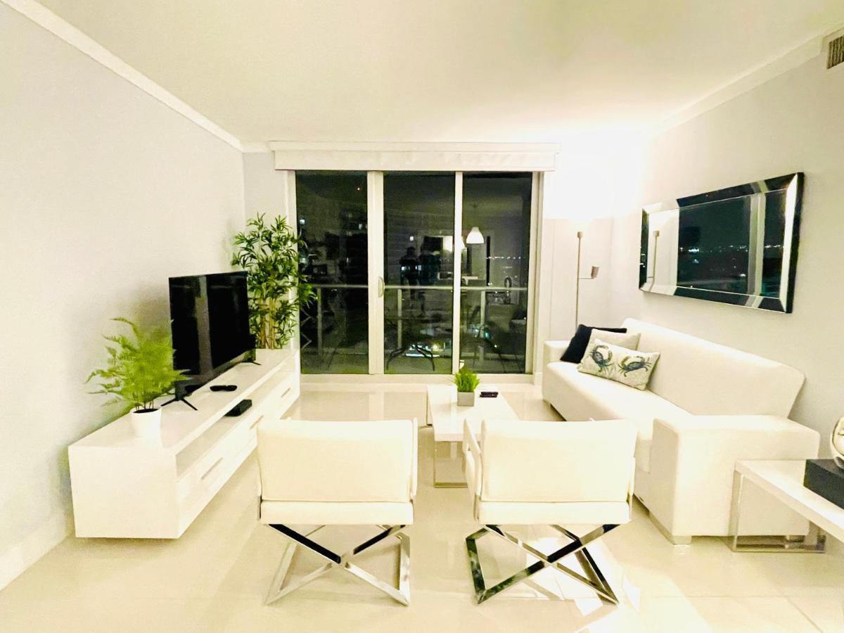 Hollywood On Beach Apartment Exterior foto