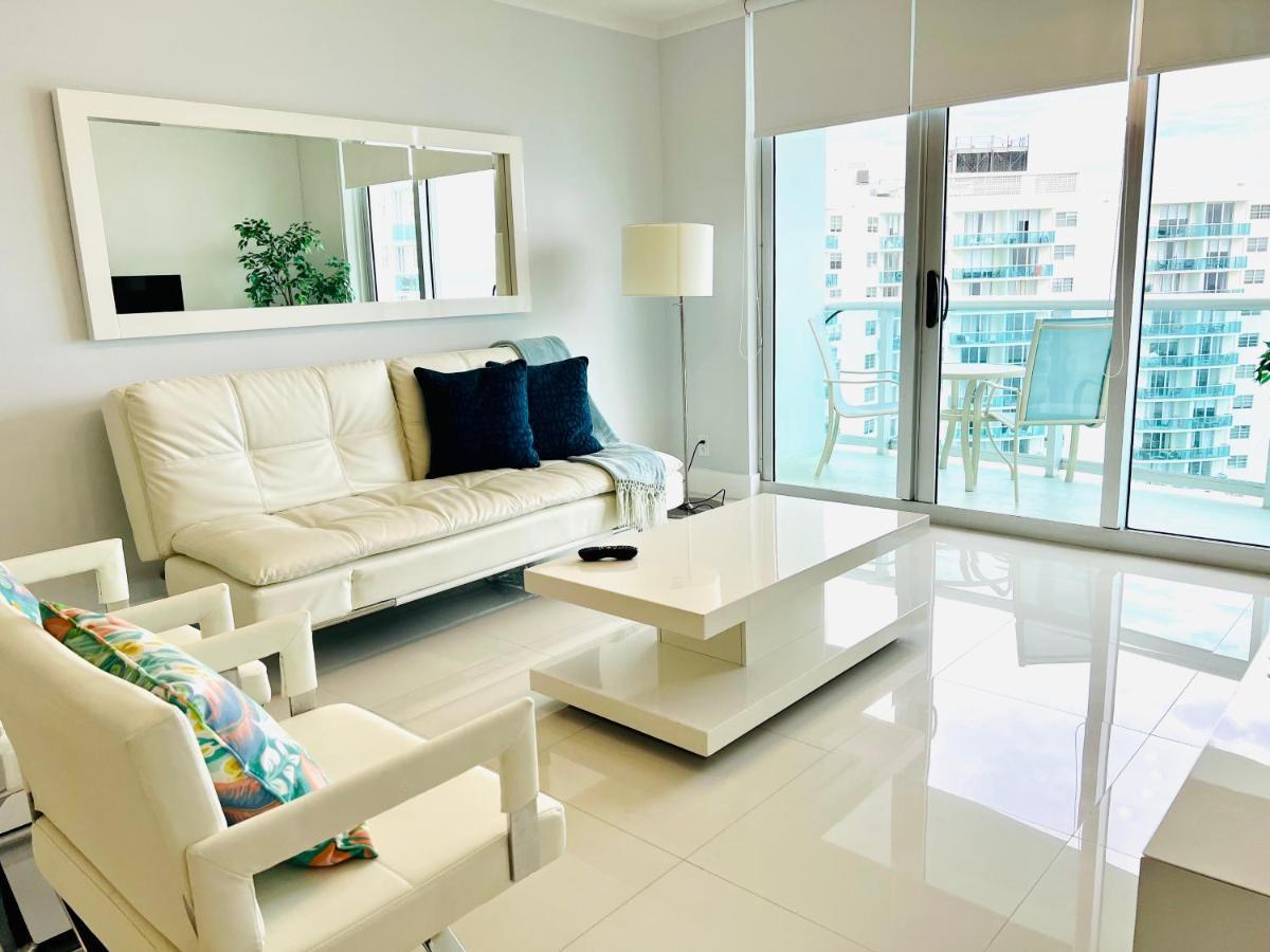 Hollywood On Beach Apartment Exterior foto